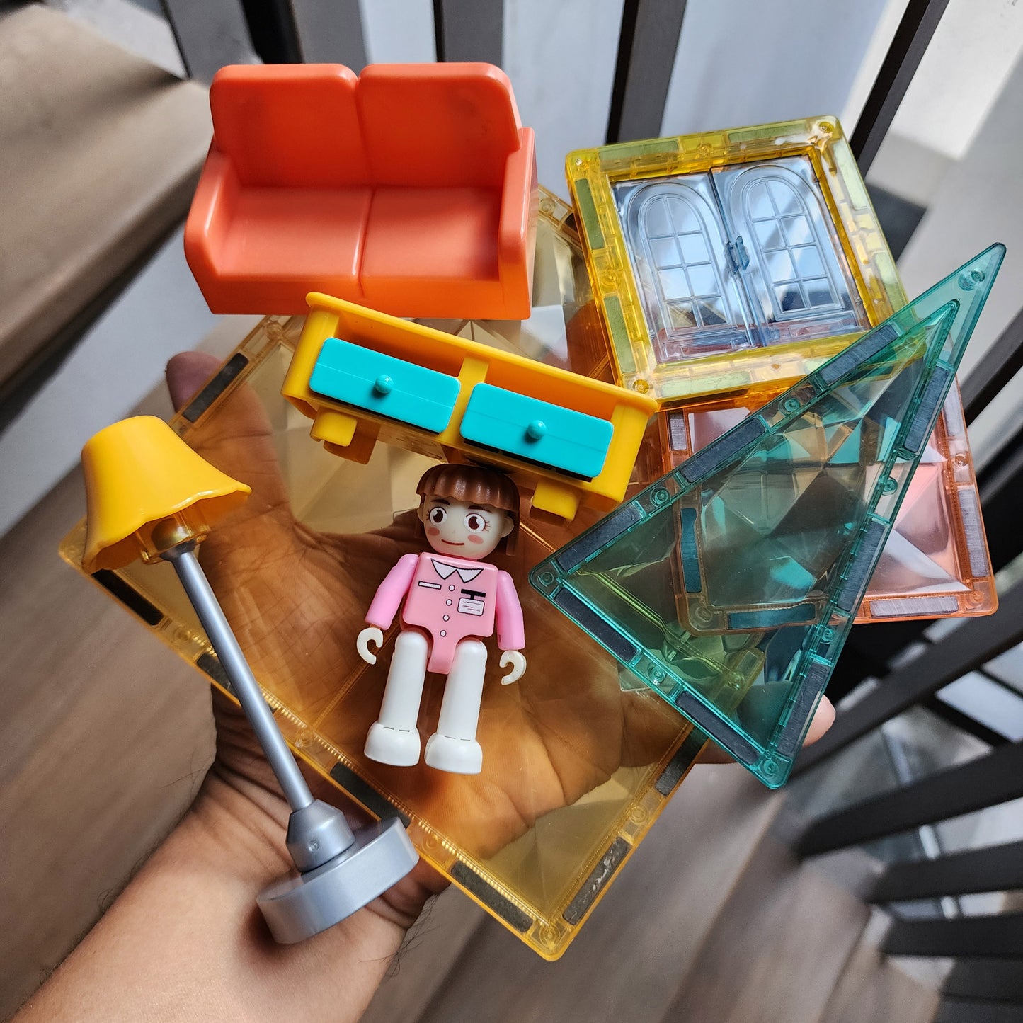 Nerdy Owl Magnetic Tiles Kitty Dollhouse 130 ชิ้น ตัวต่อแม่เหล็กบ้านตุ๊กตาแมวเหมียว